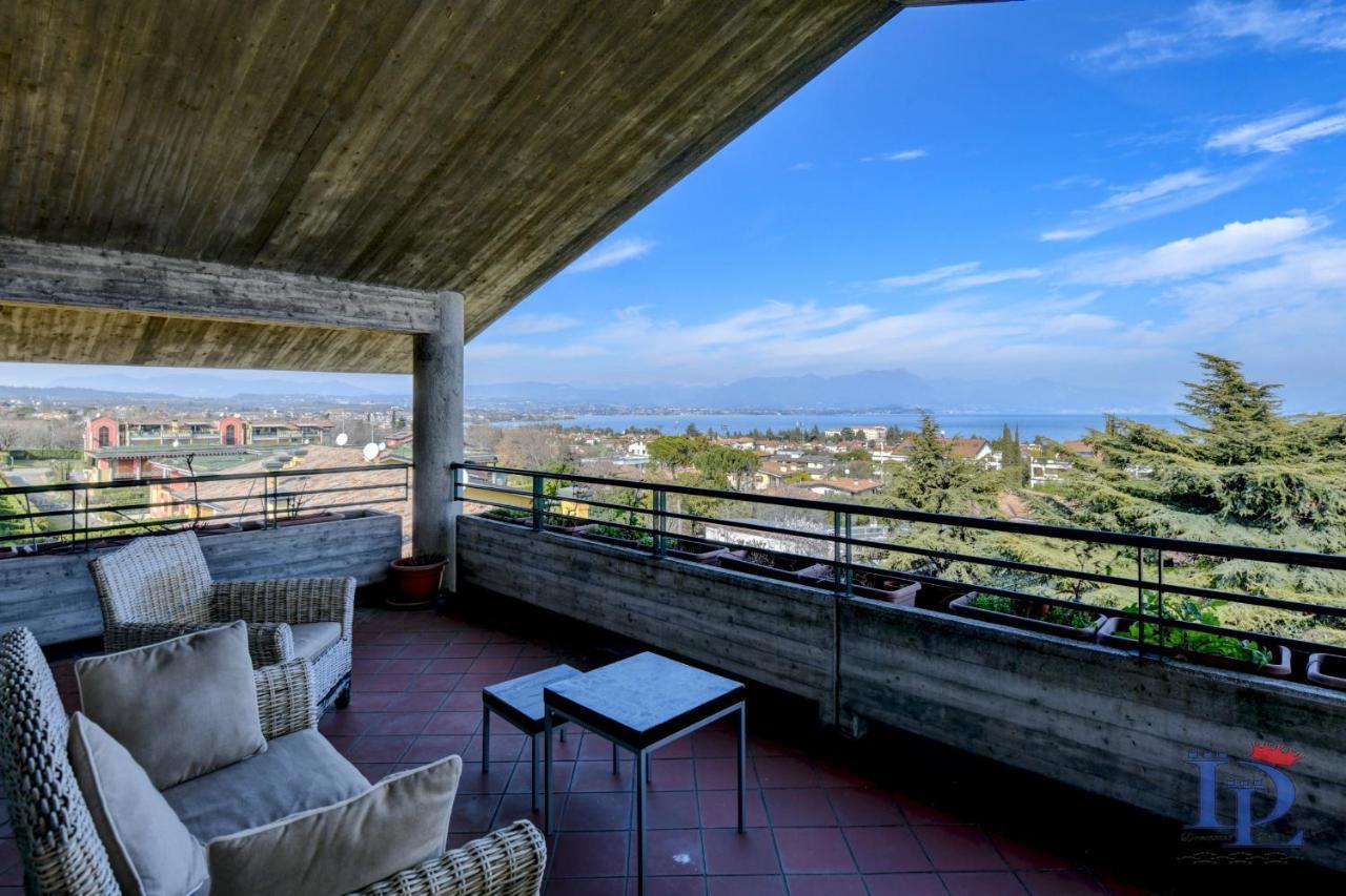 Desenzanoloft Official Partner Marriott Homes & Villas - Paradise Lake View In A 5 Pools Exclusive Residence Desenzano del Garda Exterior photo
